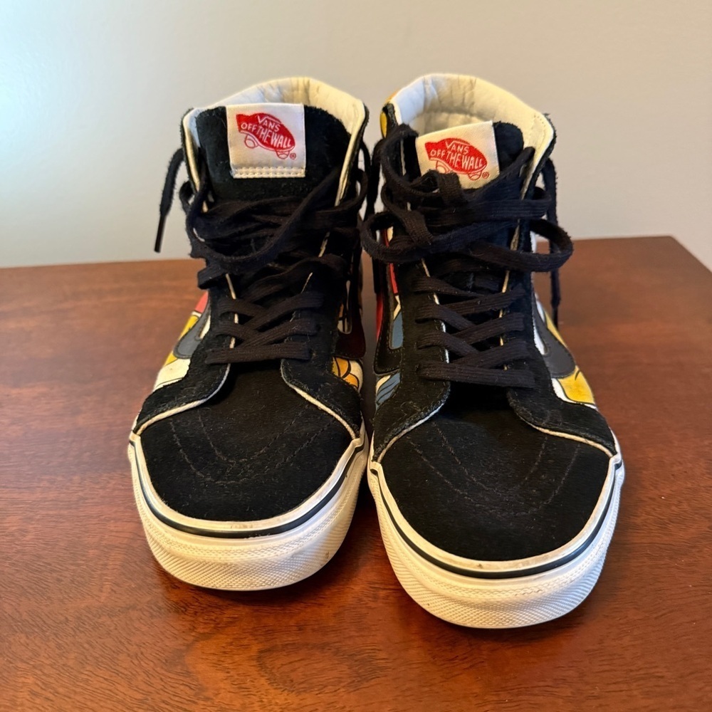 Vans x Disney Limited Edition Sk8-Hi “Mickey and Friends” – Women’s Size 7 - Picture 5 of 6